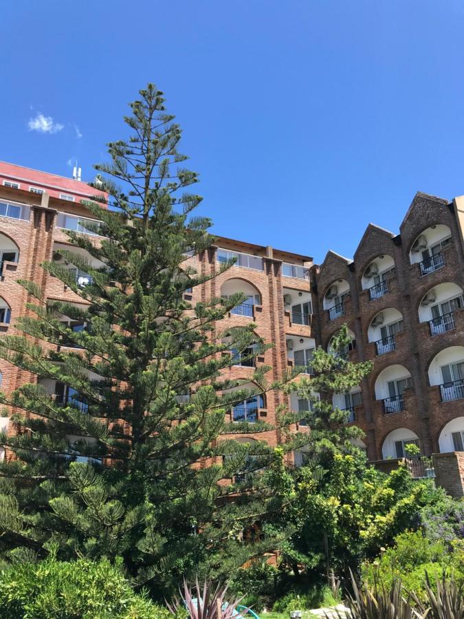 Costanera Mar Hotel & Suites Сан-Клементе-дель-Тую Экстерьер фото